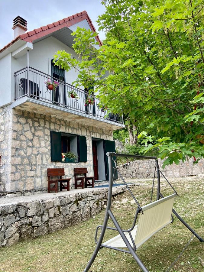 סטינג'ה Guest House Markovic Lovcen מראה חיצוני תמונה